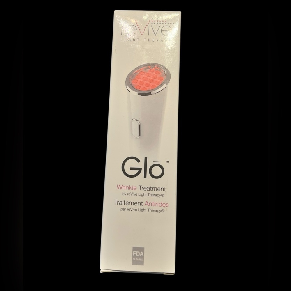 Glō by reVive Light Therapy Anti-Aging Light
